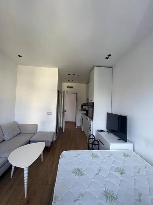 Central Studio Tiranë Ngoại thất bức ảnh